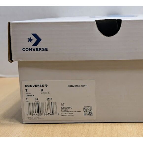 Converse Chuck Taylor All Star Doraemon Cat Robot Unisex High Top Shoes W9 NIB - Picture 11 of 13